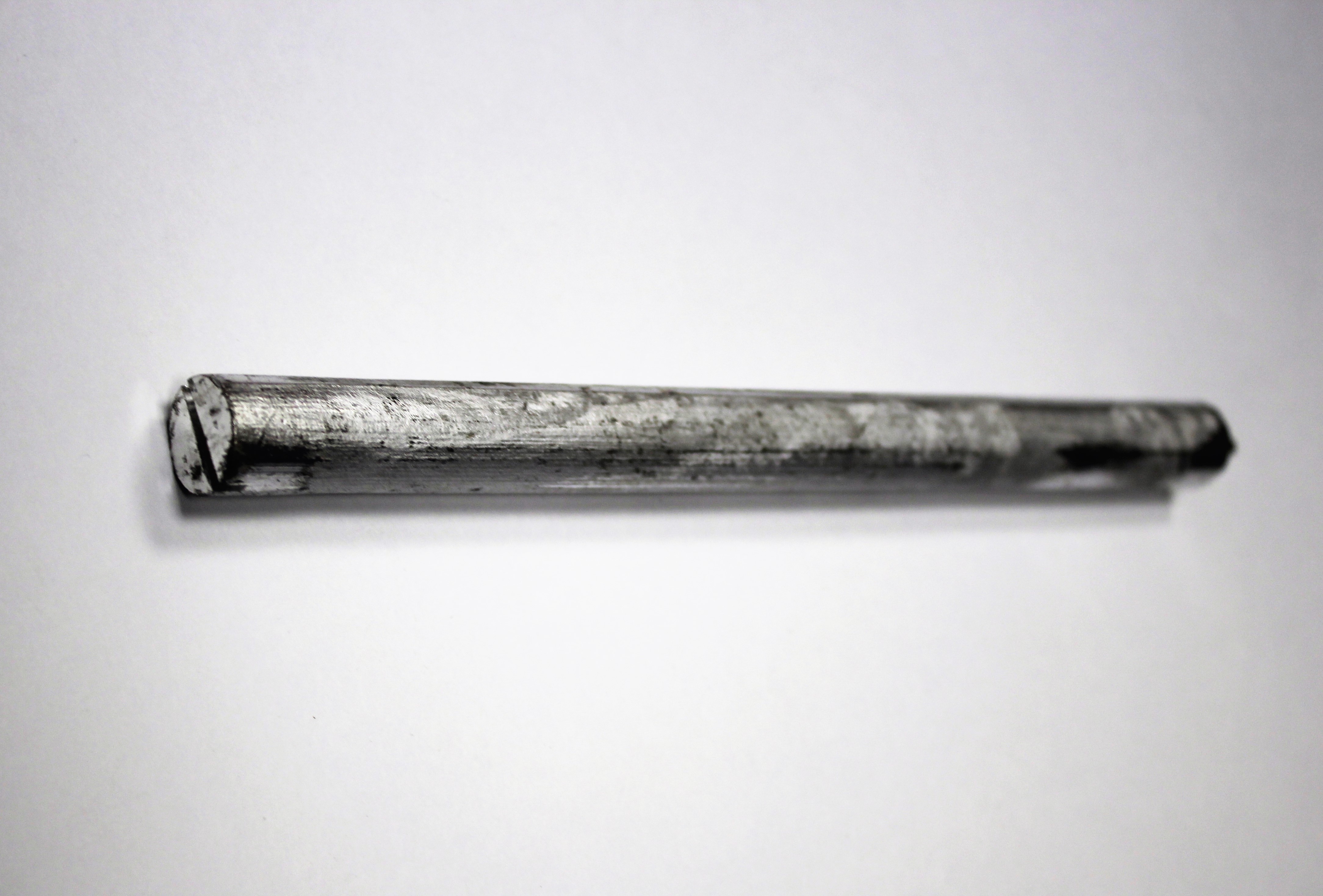 Анод магниевый L-140мм, Ø14, Резьба - M4. 65150813