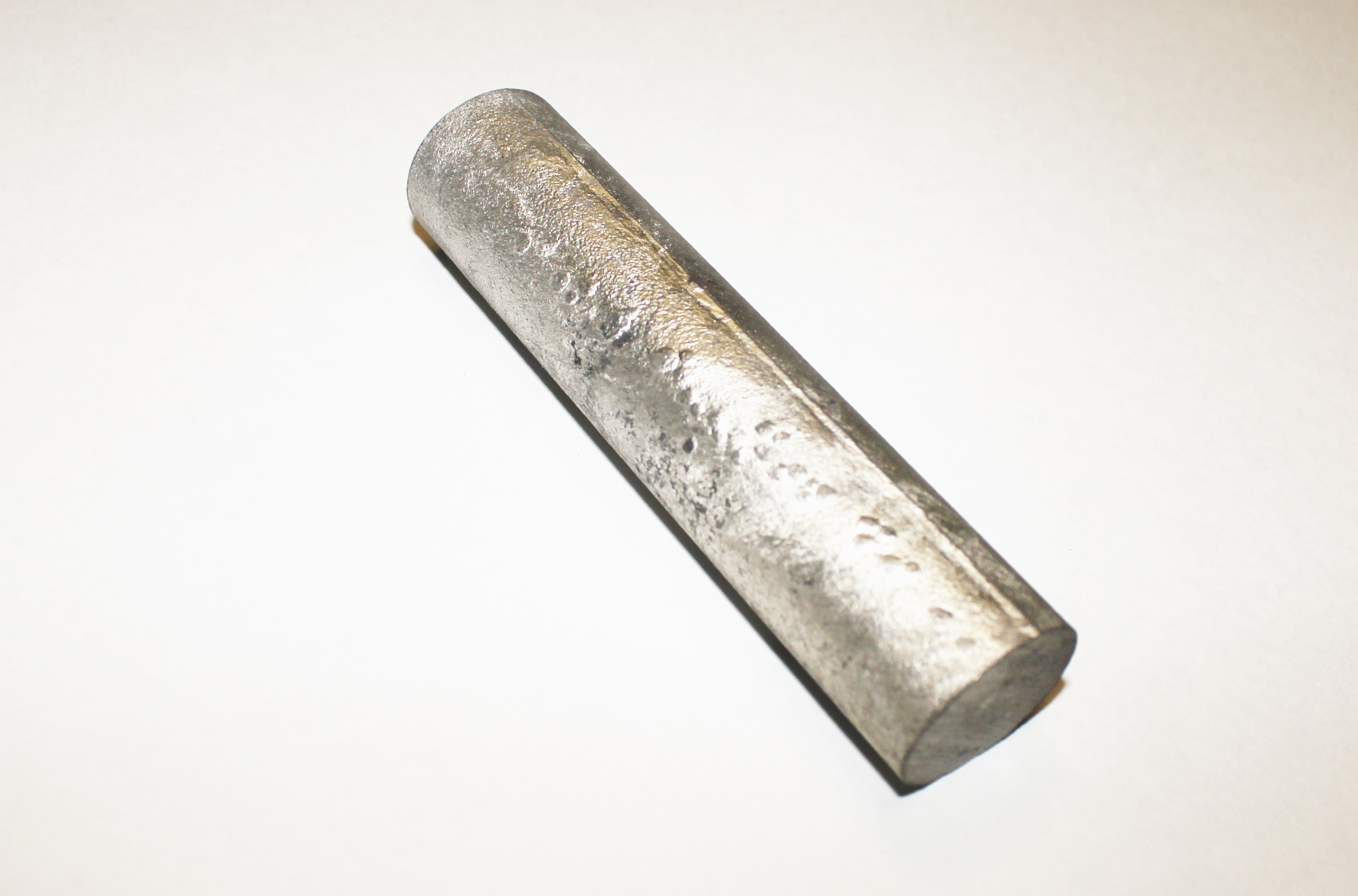 Анод магниевый L-110мм, D21, Резьба - M5. 100411