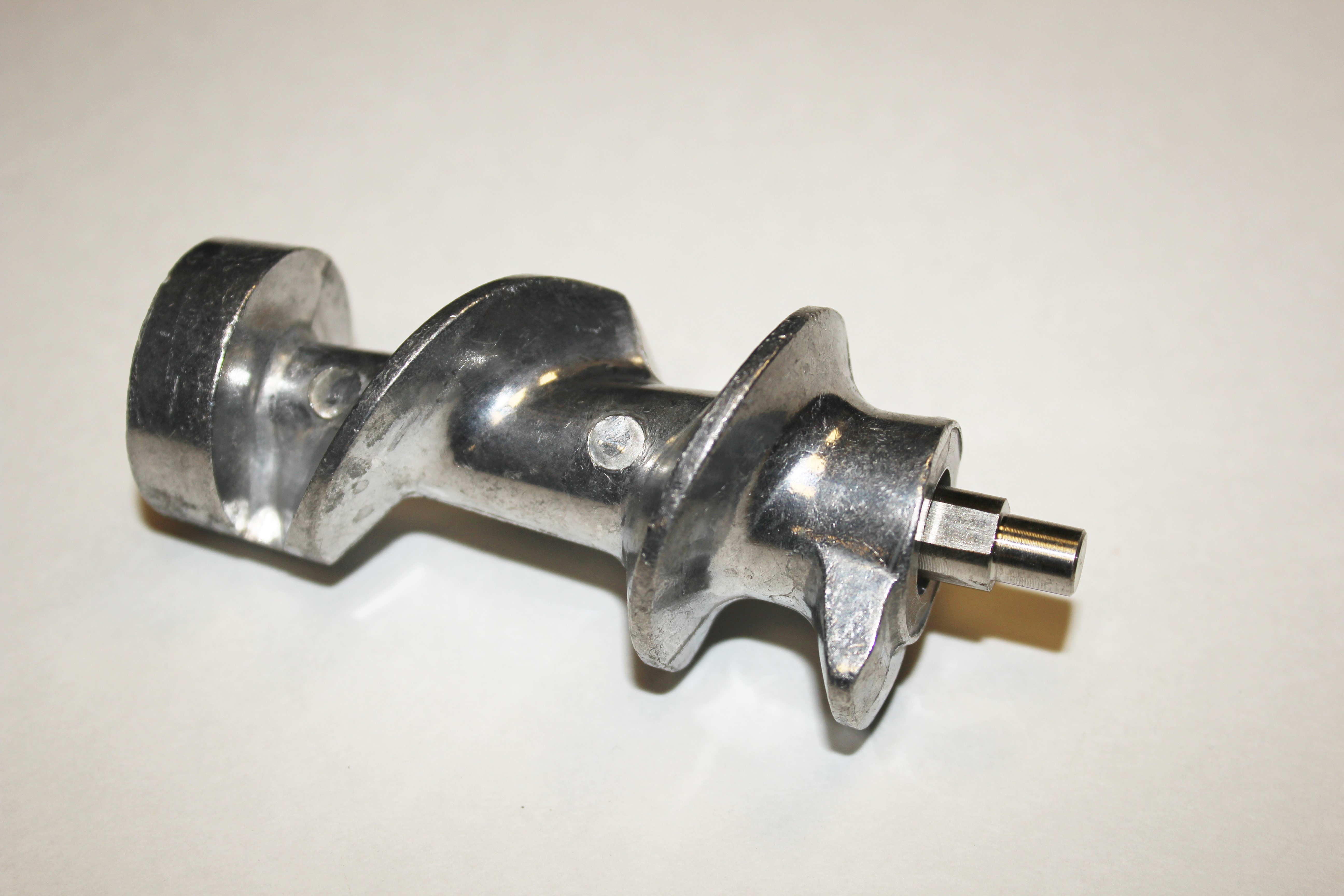 Шнек для мясорубки Philips PH018 L99мм 9x9мм