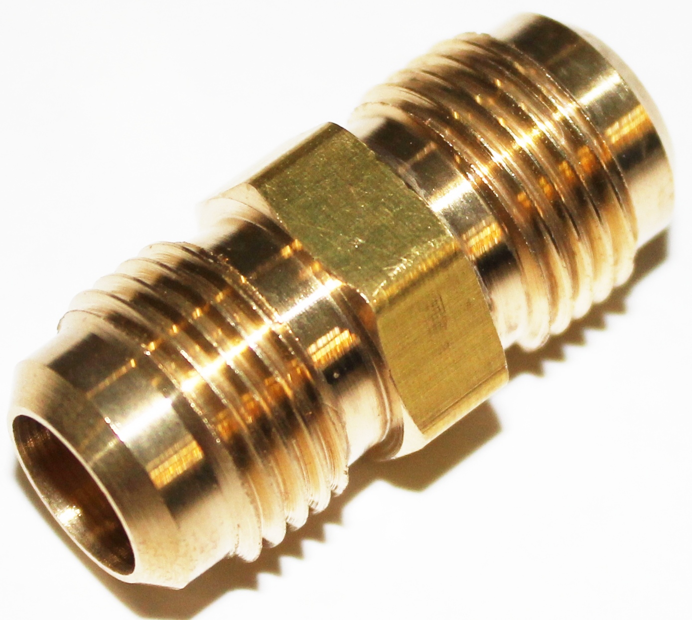 Переходник для Фреона 1/2M x 1/2M SAE