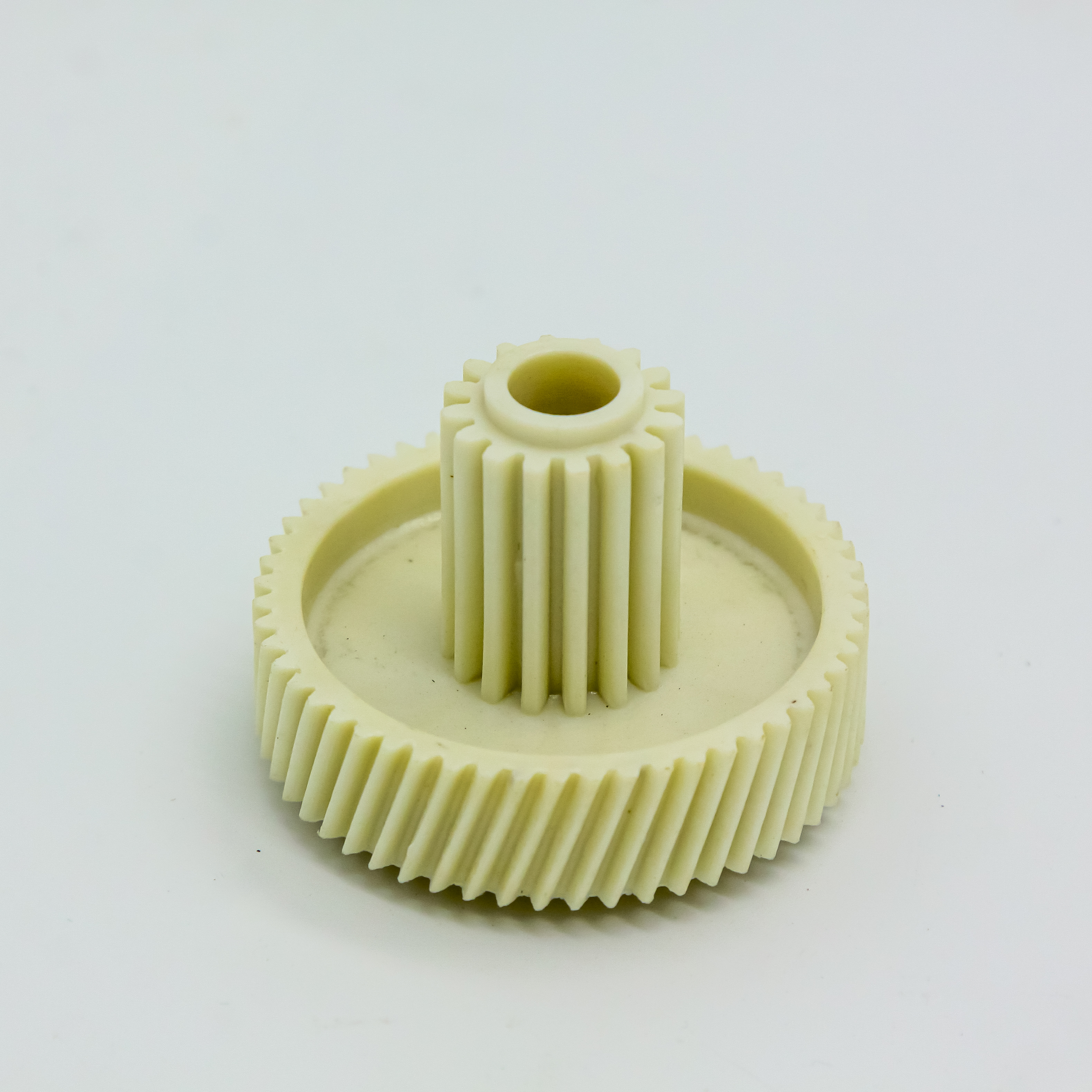 Шестеренка для мясорубки с мет. втулкой ISL4617 (Д- 46/17/8 Зубья- 54(косые)/16(прямые))