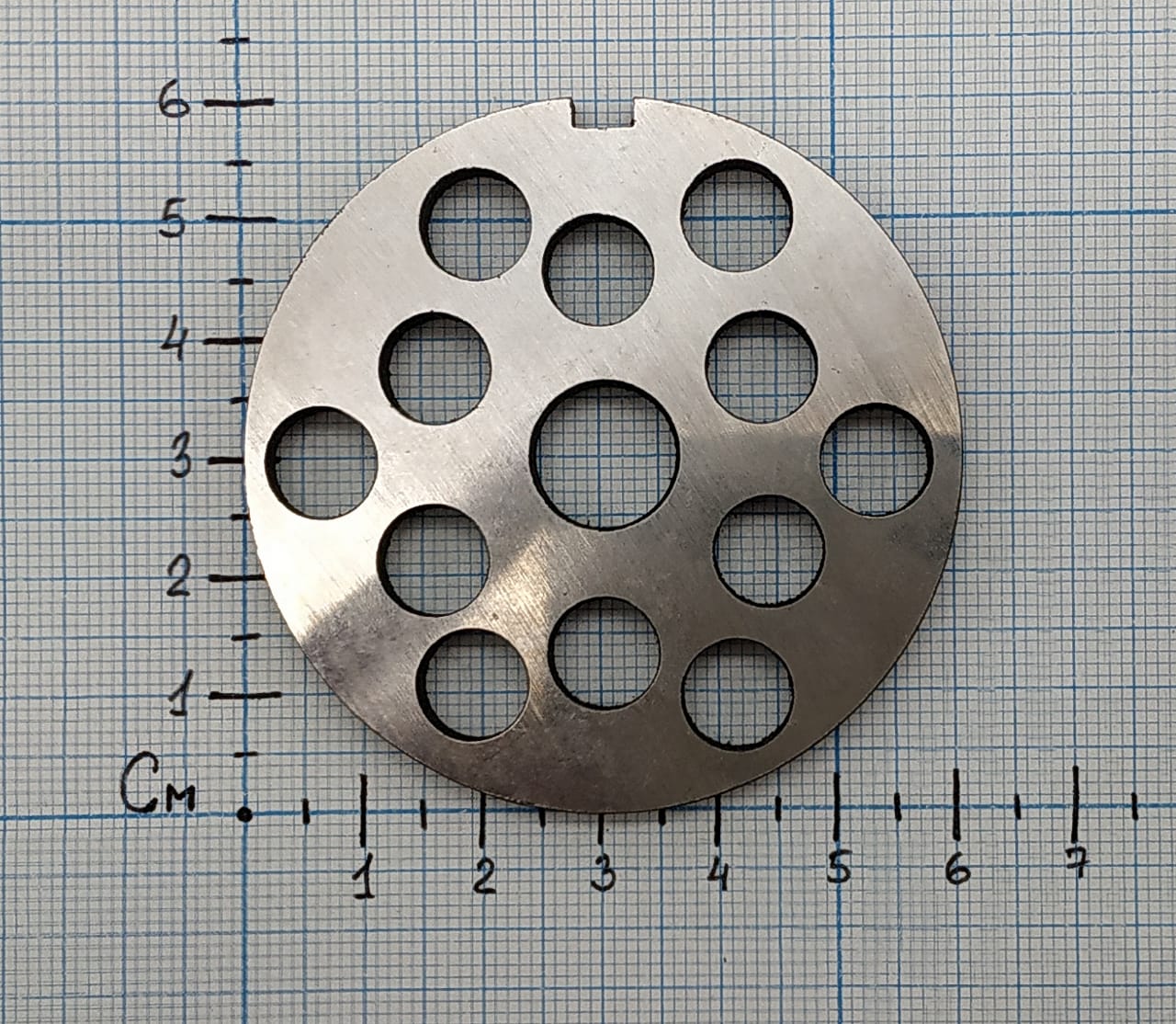 Решетка промышленной мясорубки №3 МИМ-80 без бурта 010049