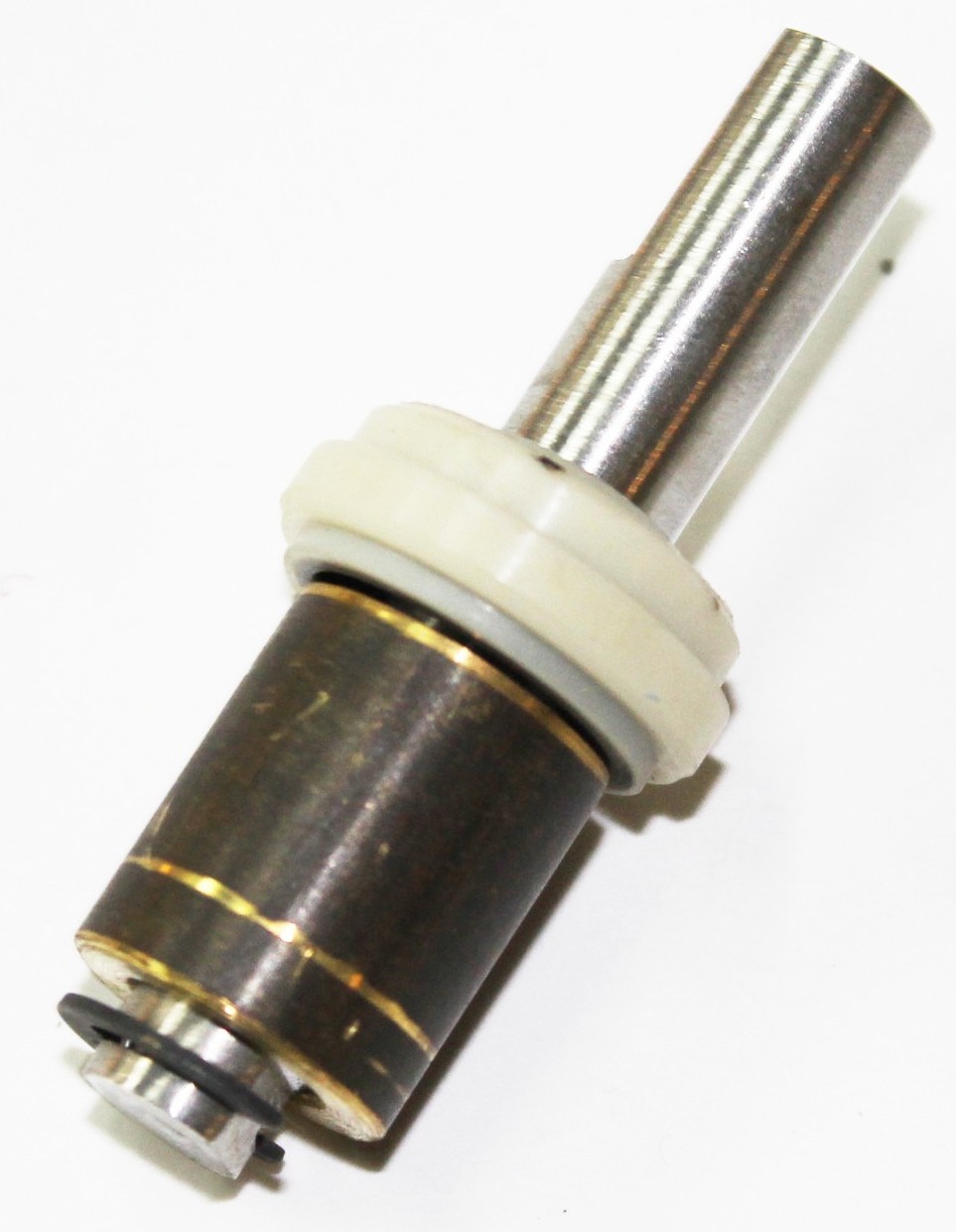 STM001 Шток ножа х/печи + сальник Moulinex