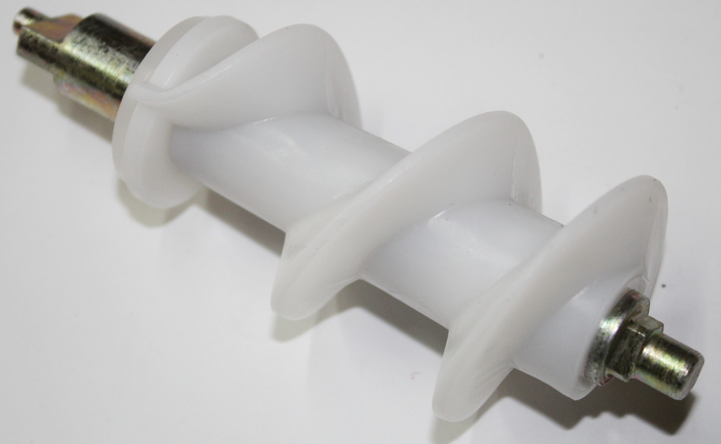 SND001 Шнек мясорубки Дельта, ПЛАСТИК L119,5мм 8x8мм