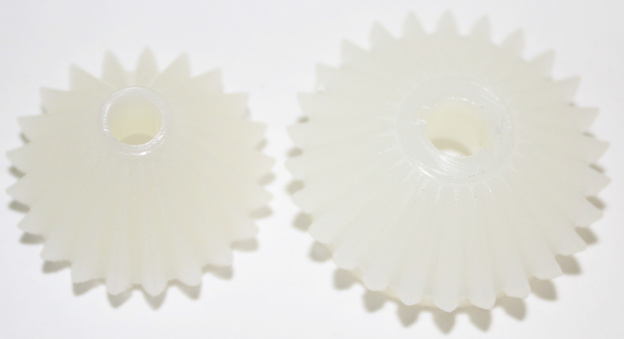 Комплект шестеренок к кухонным комбайнам Kenwood SAP901KW, зам. KW713106