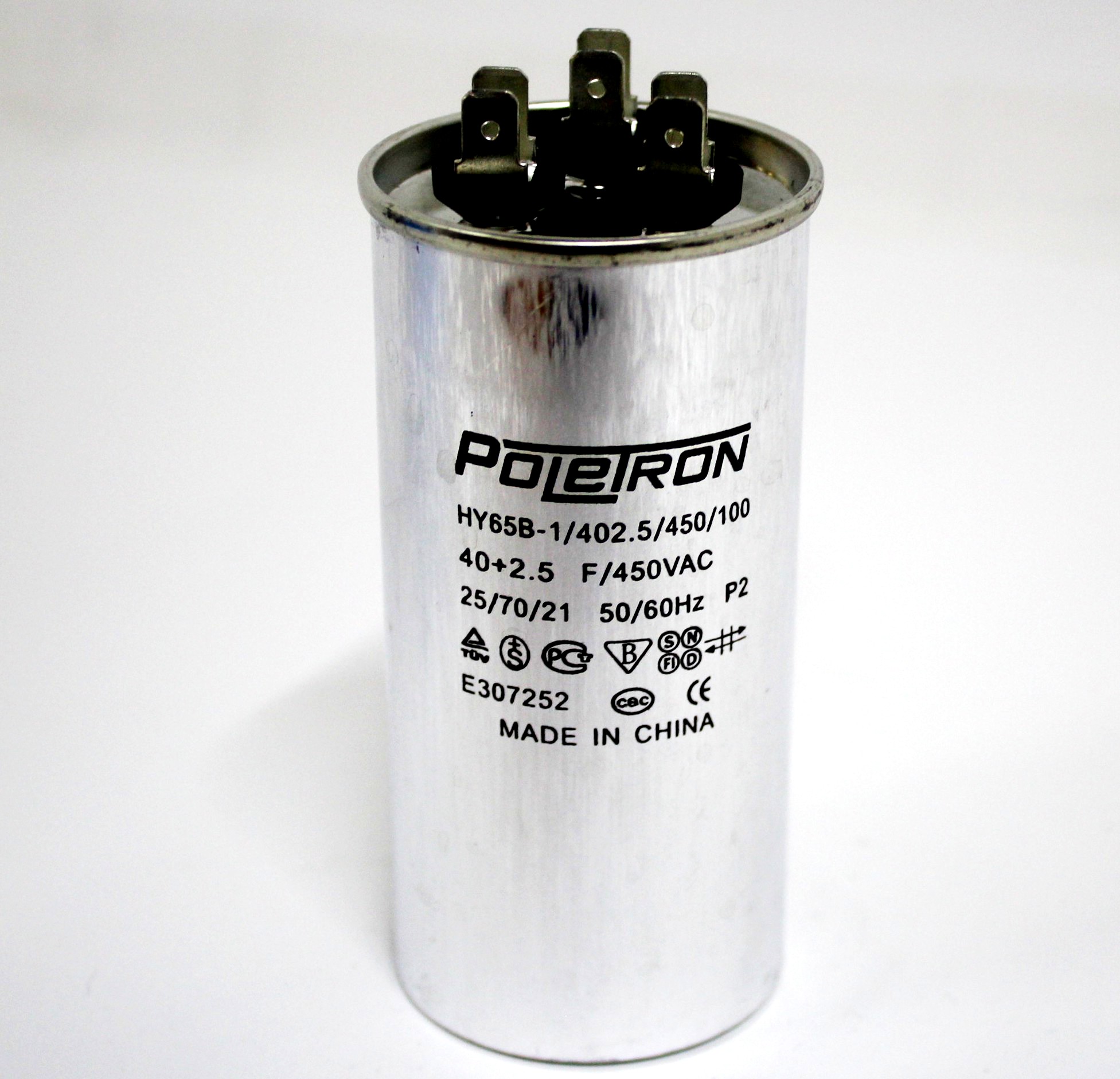 Конденсатор  40+2,5 мф 450V совмещенный. RF06B120