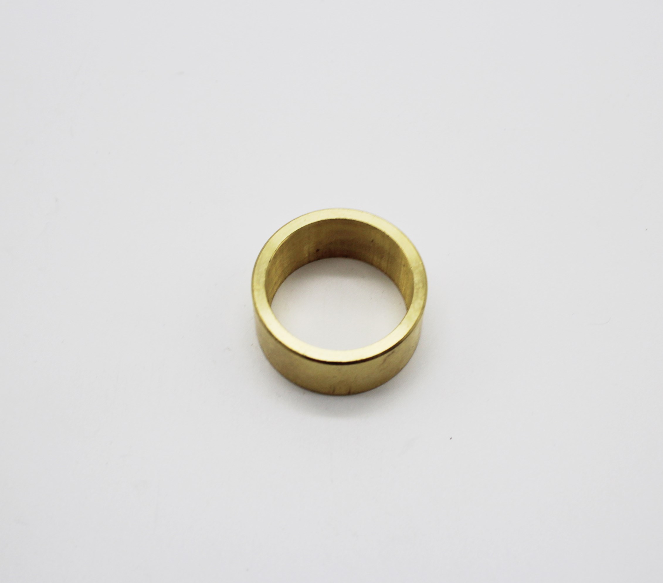 Втулка латунная для крестовины 30x24.9x15мм