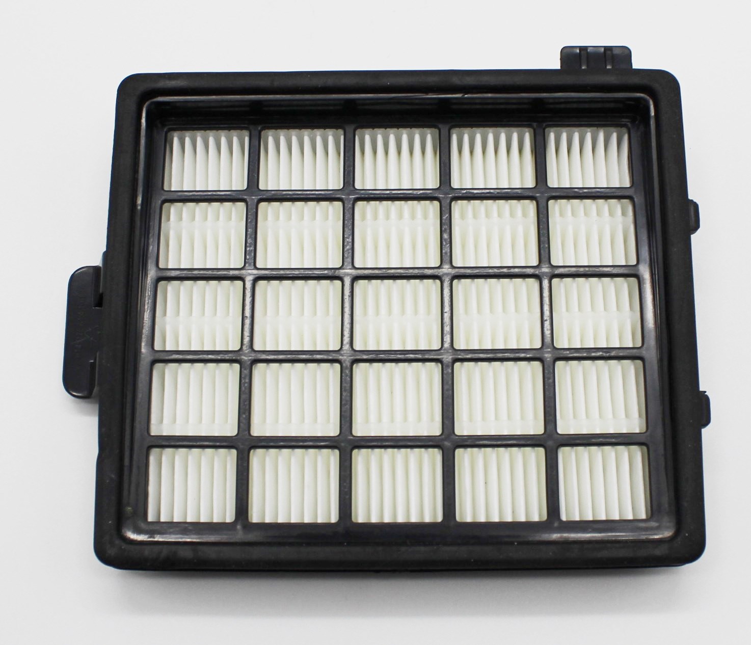 Воздушный HEPA-фильтр для пылесоса Philips. 422245946161