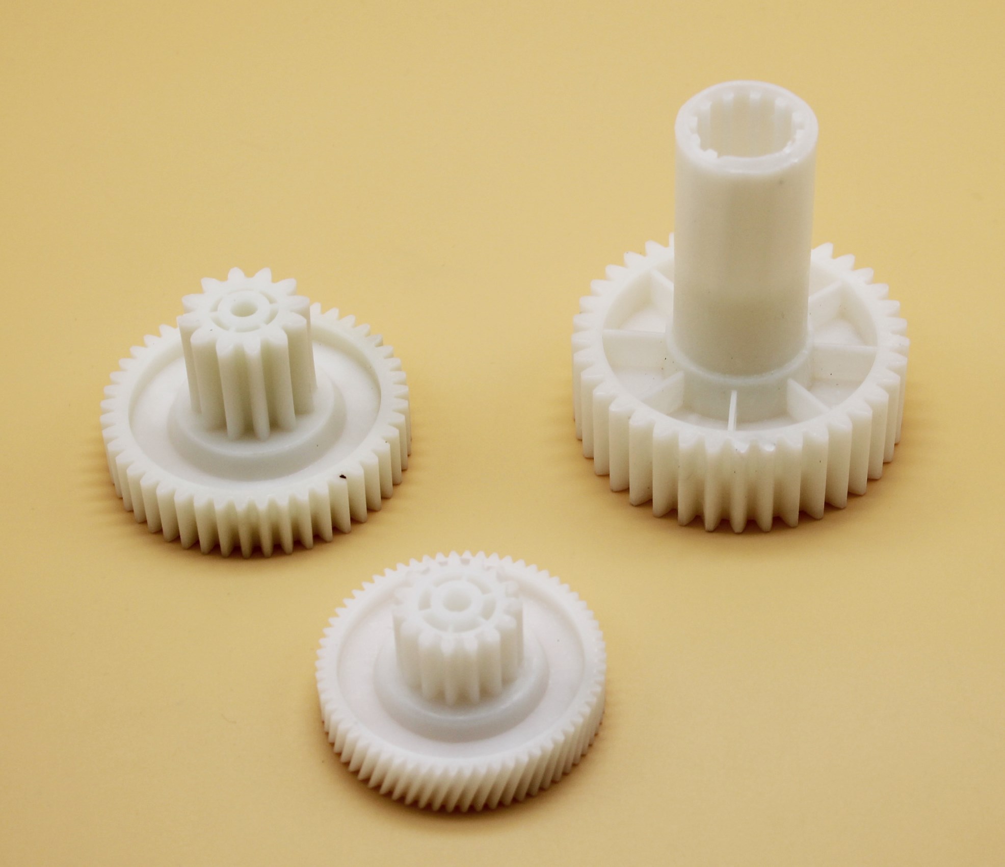 Блок шестеренок для мясорубки Бош, Сименс (3 штуки) SBH686