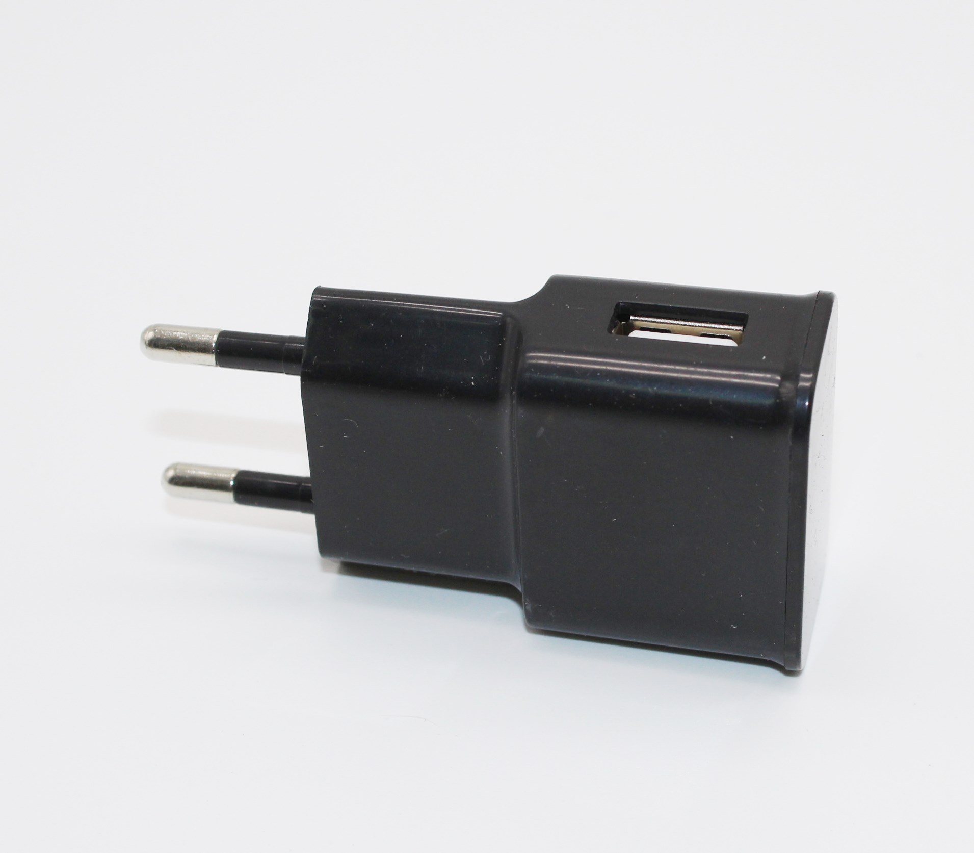 T050 Сетевое з/у (голова) в ассортименте