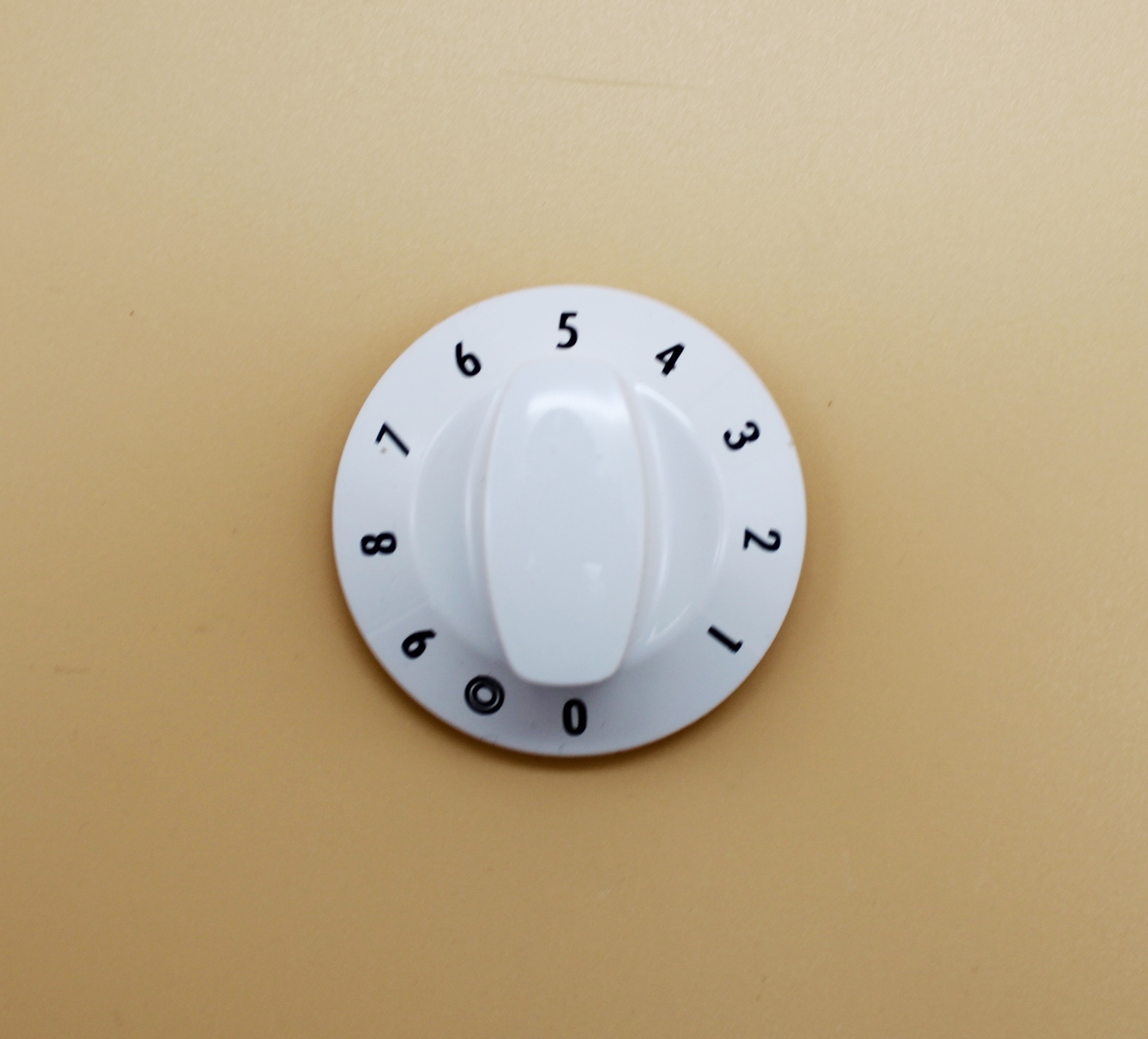  G650248 Ручка конфорки белая