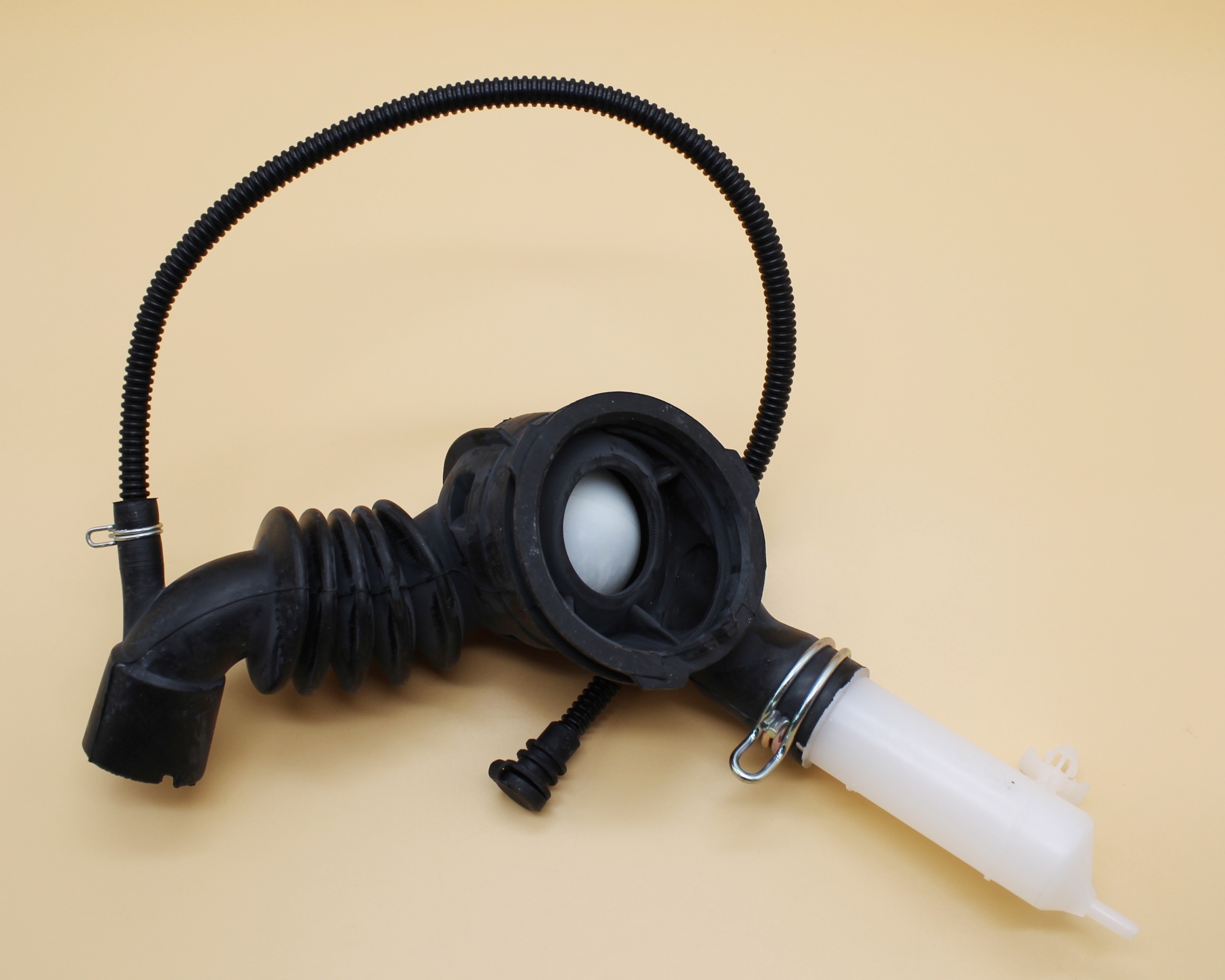 Патрубок от бака к сливному насосу стиральной машины Bosch, Siemens, Neff 480443