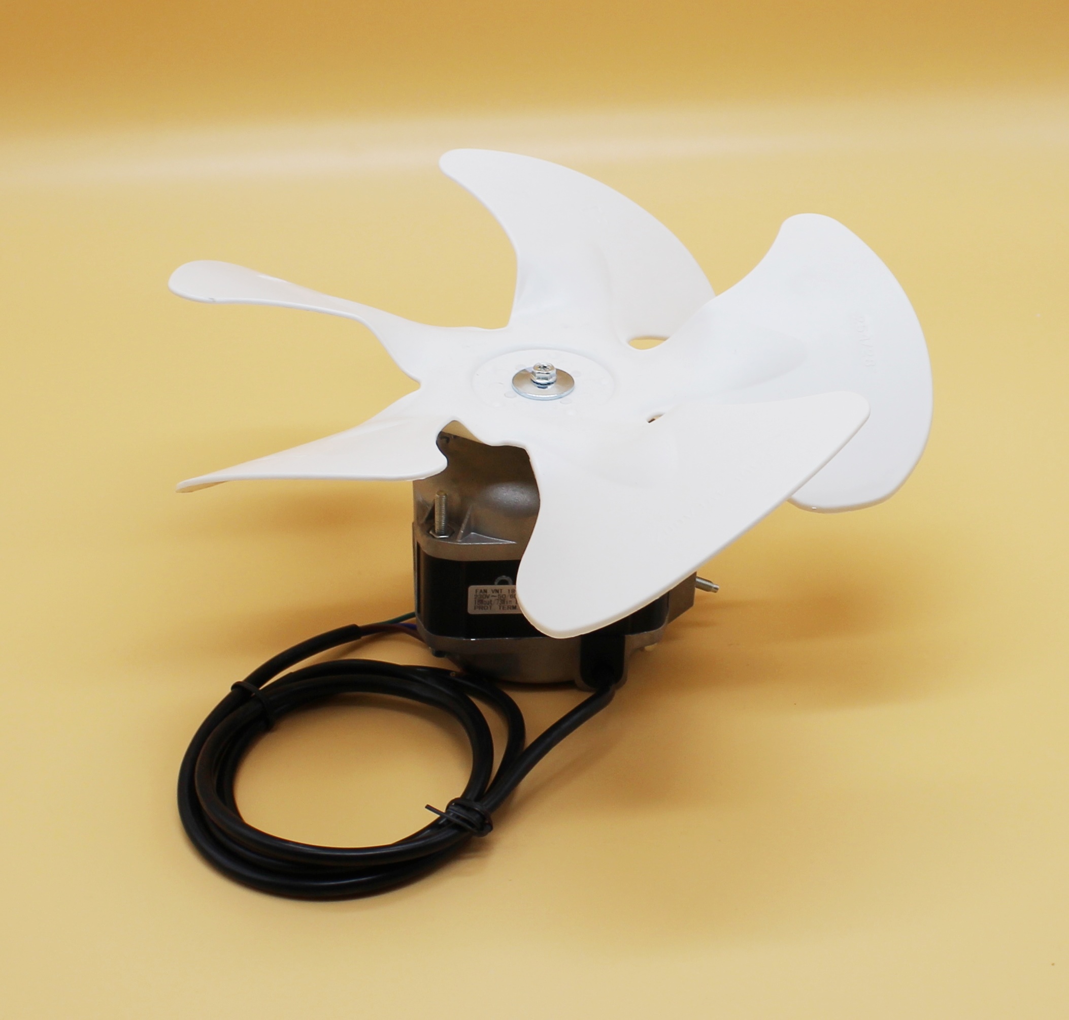 ISL1830 Микродвигатель ELCO 18*30 NET 3 1300об/мин с пластм.крыльч. A 254 (в кор.15)