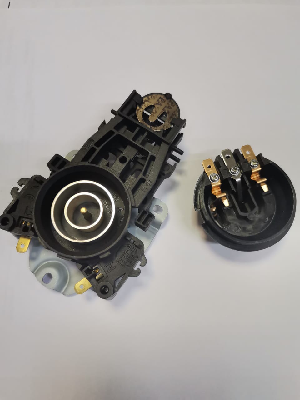 Клемная пара к электрочайникам ECH018