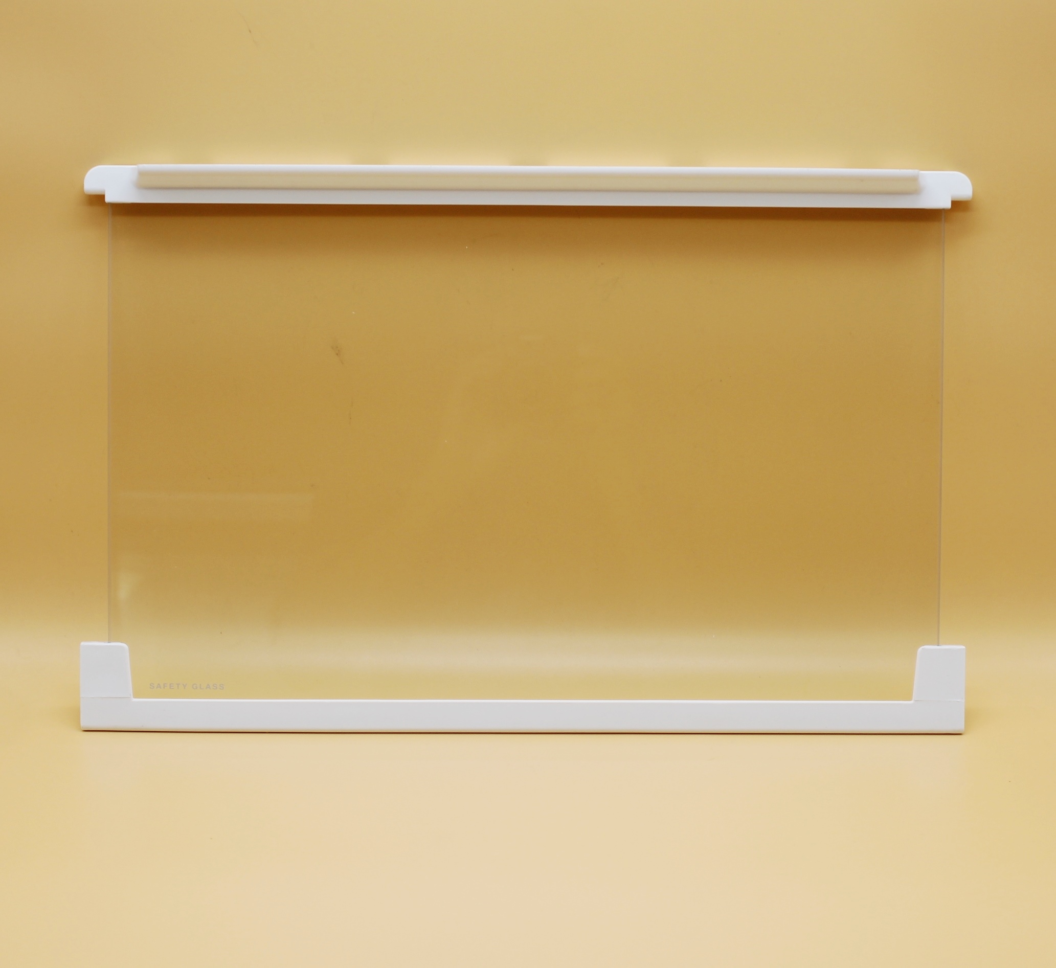 Полка (в сборе с обрамлениями) для холодильников стеклянная 2251531063, зам. 2651018190, 2062797002, 2251374621