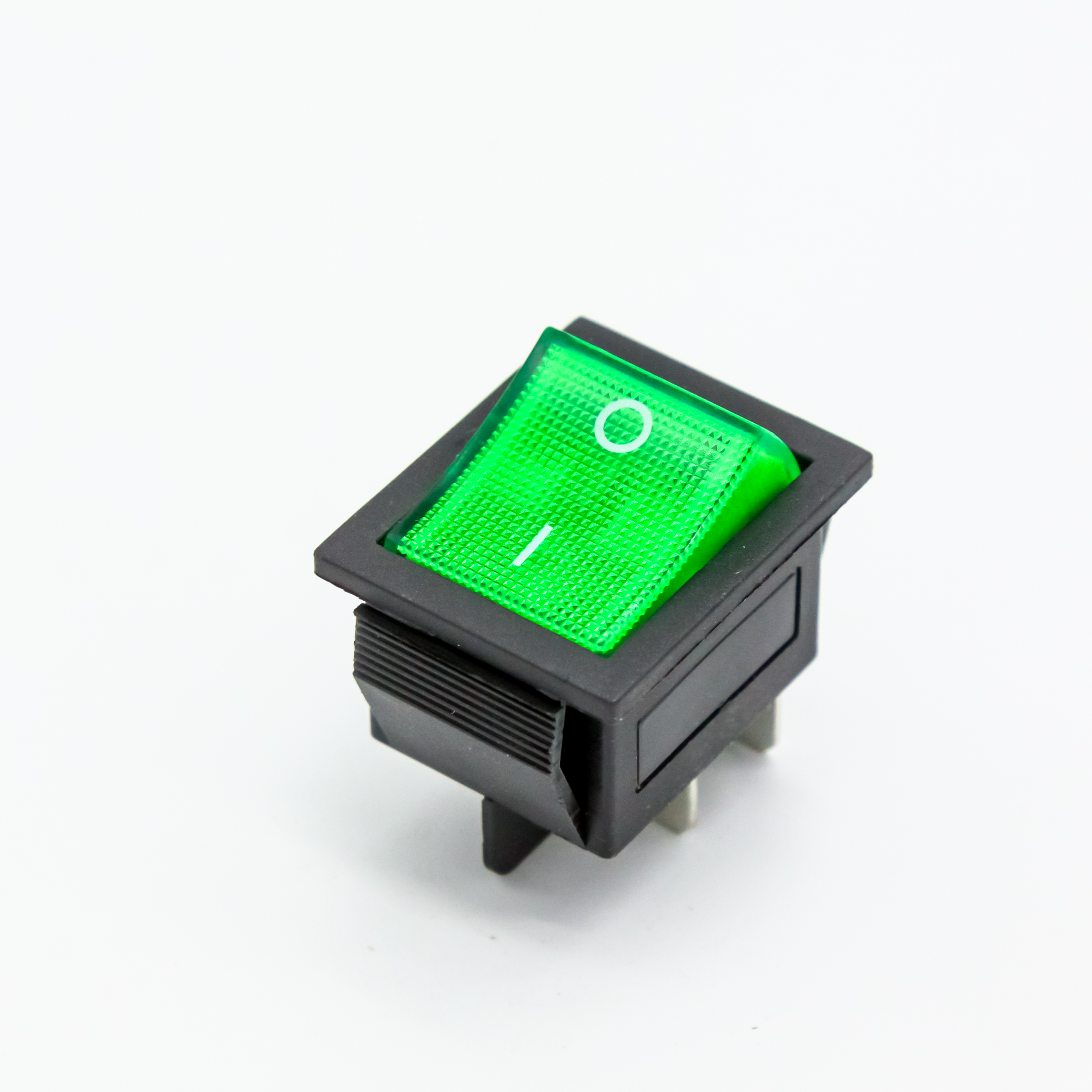 KN002 Кнопка универсальная 15А 250В KN002