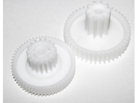 Комплект шестеренок мясорубки Binatone BIN008 D70/24+63/28 L43/16+32/13