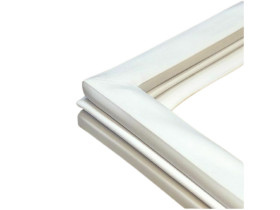 Уплотнитель двери холодильника Бирюса, 550x760мм. 0003301000